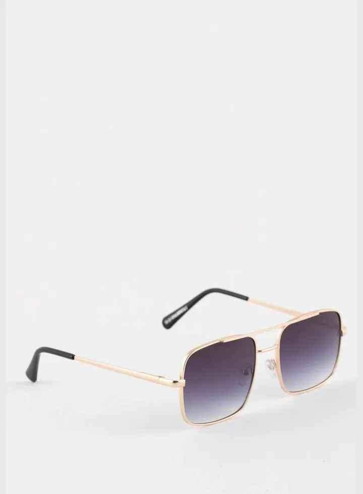 Man Casual Sunglasses