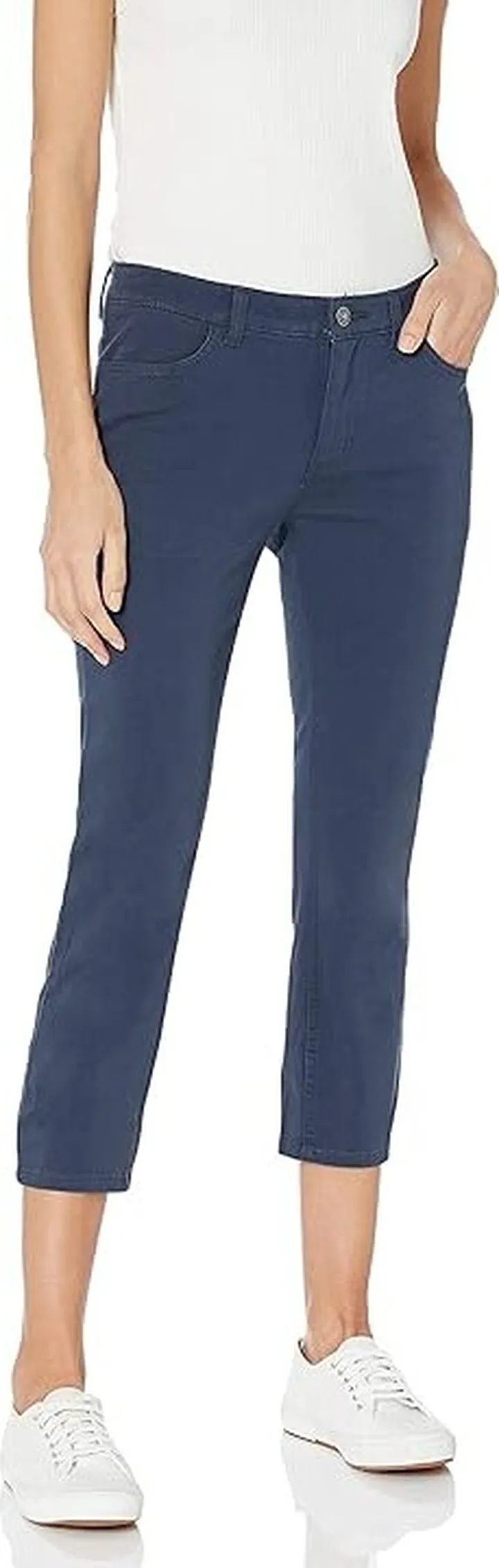 Dickies Women's Perfect Shape Twill Capri Pant (Rinsed Navy) Women's Clothing