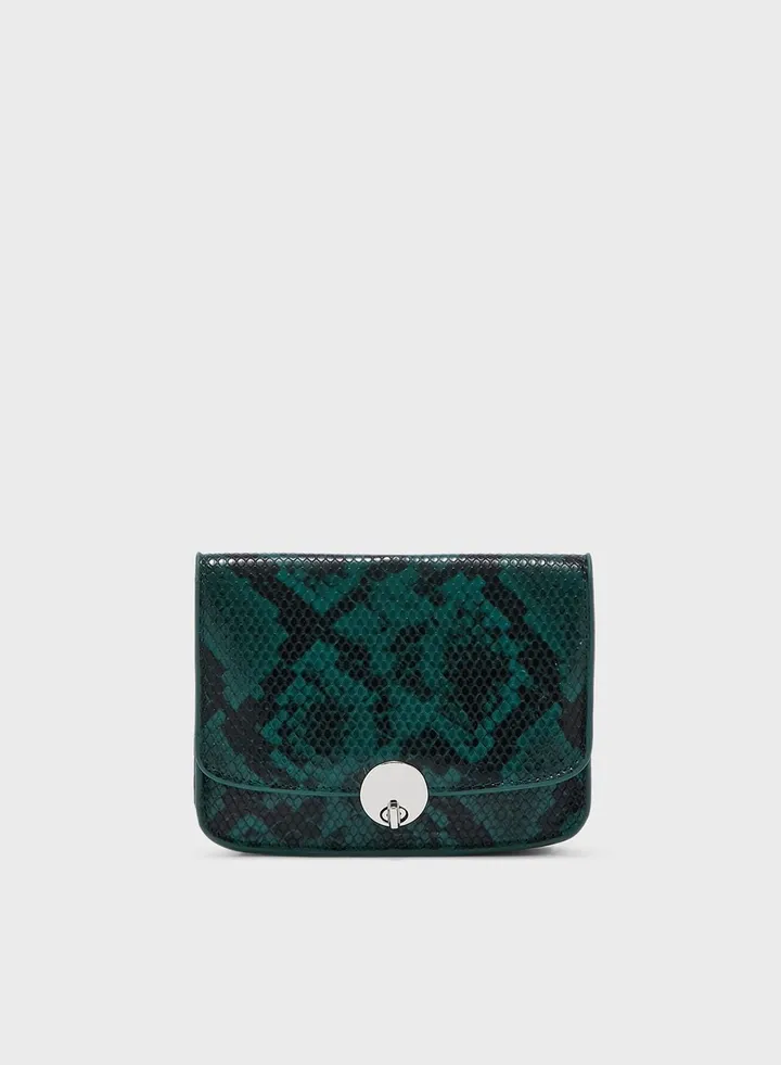 Adina Bumbag