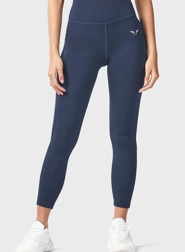 Essential Cropped Leggings