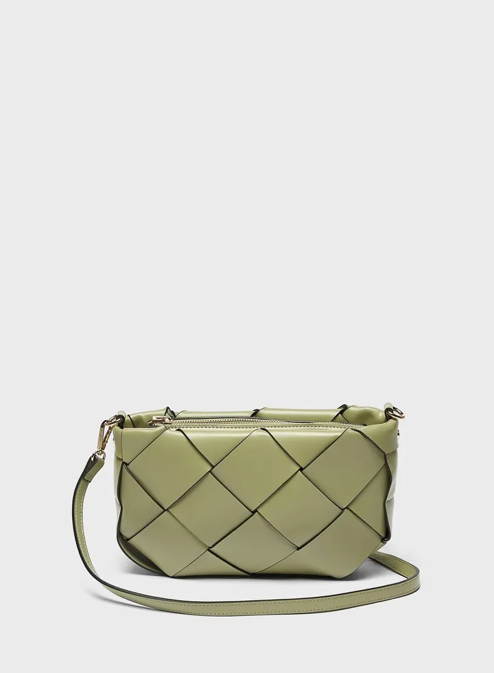 Chain Detailed Crossbody