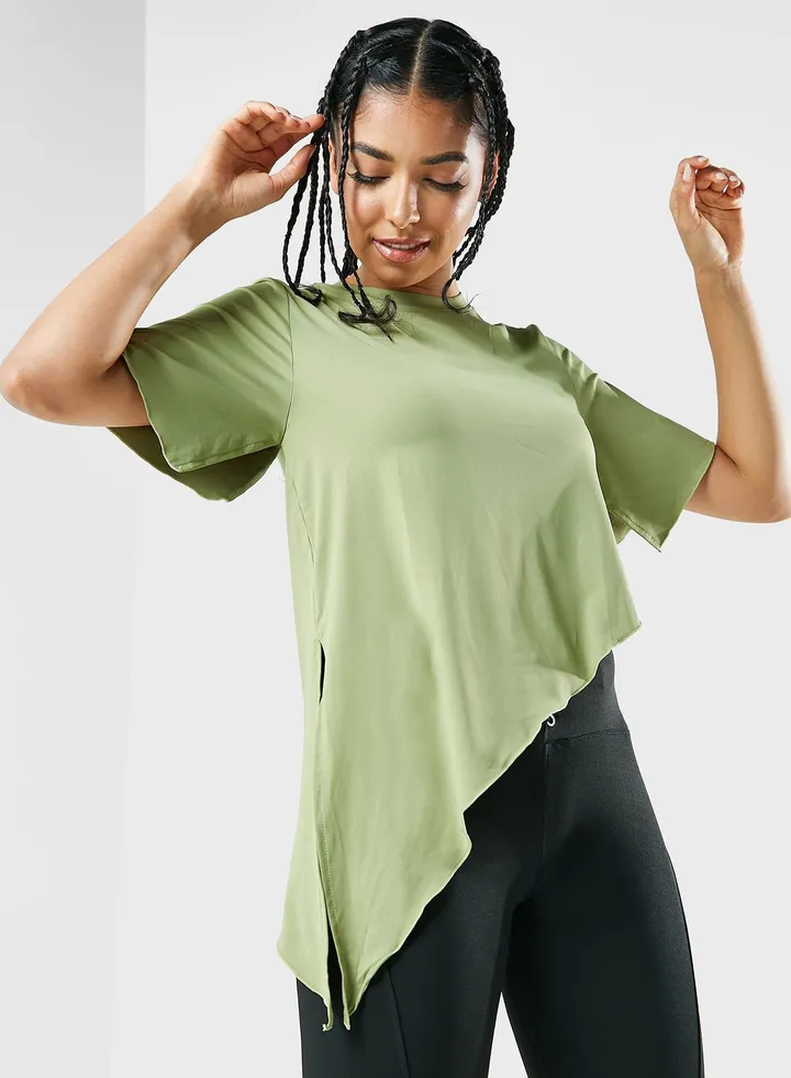 High Low Detail Athletic T-Shirt