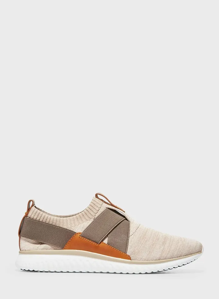 Casual Low Top Sneakers