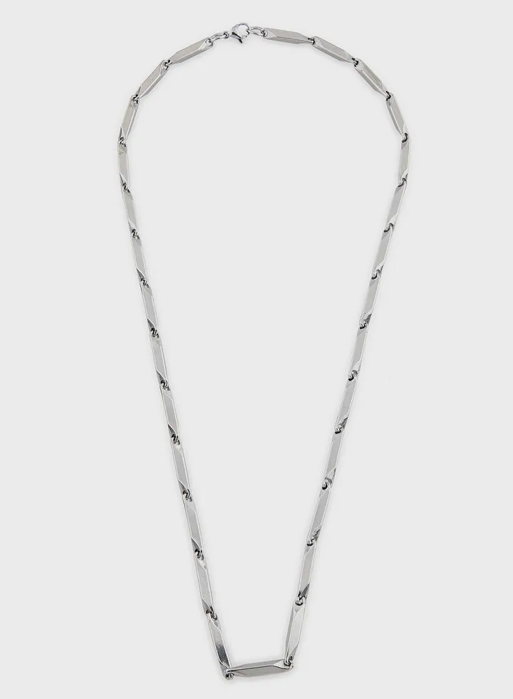 Short Chain Necklace