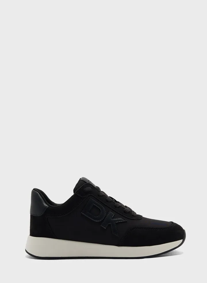 Oaks Logo Lace Up Sneakers
