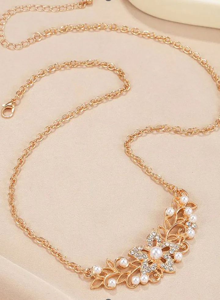 Floral Pearl Accent Necklace