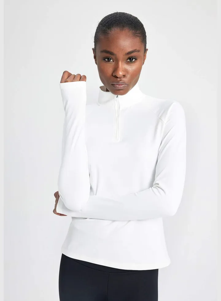 Woman Stand Up Collar Long Sleeve Long Sleeve T-Shirt