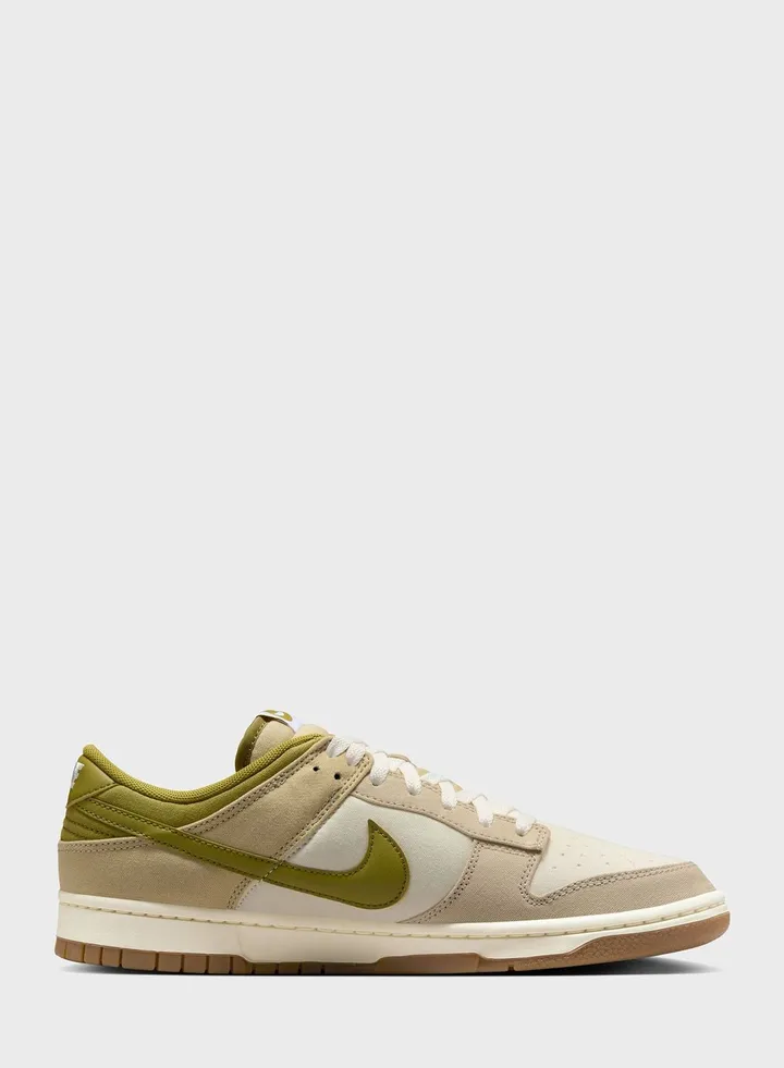 Dunk Low Ncps