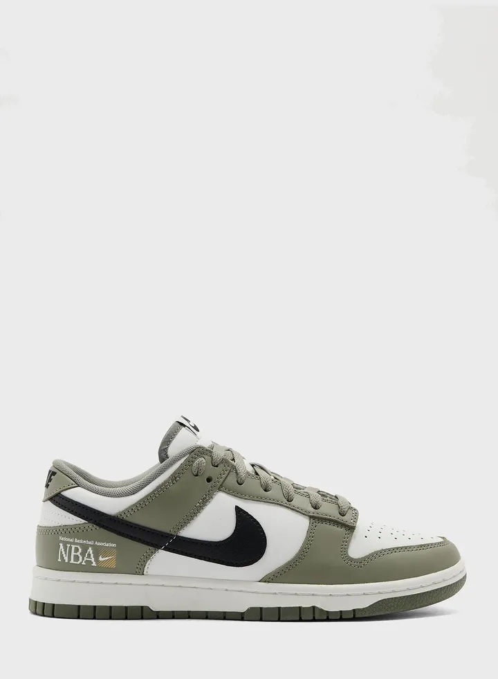 Dunk Low Paris