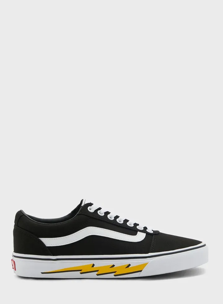 Classic Ward Sneakers