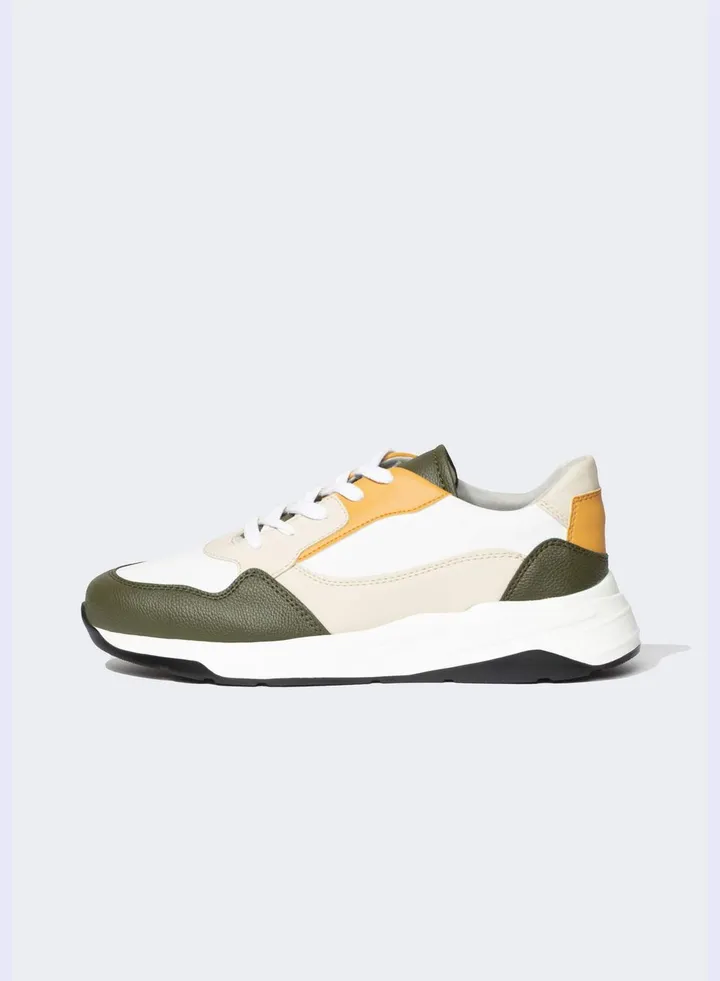 Man Casual Shoes