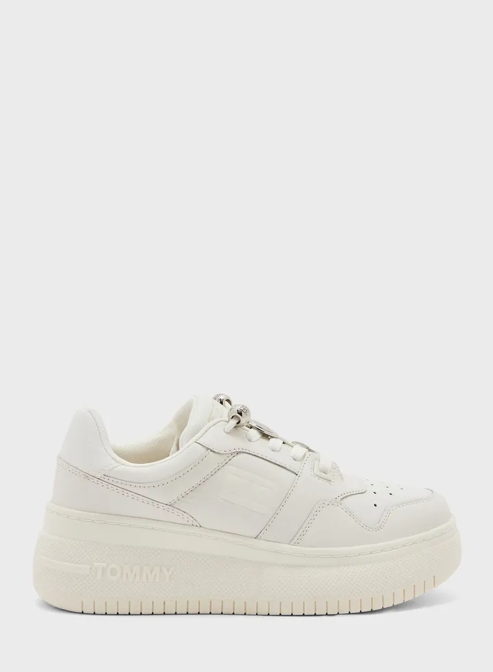 Retro Basket Low Top Sneakers
