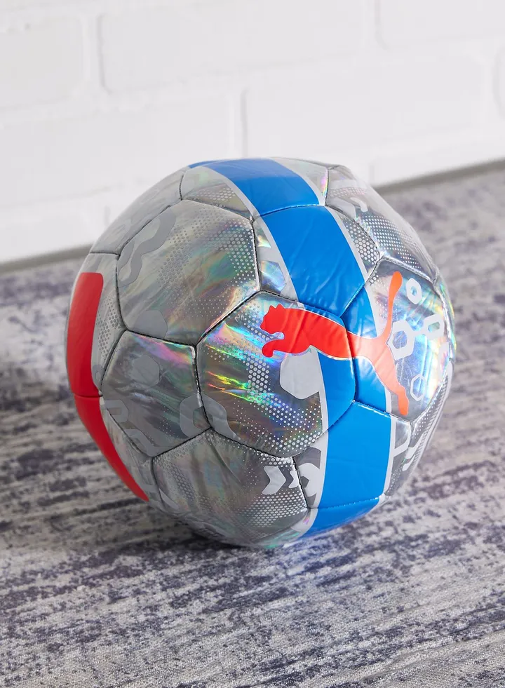 Neymar Jr Graphic Ball Size 4