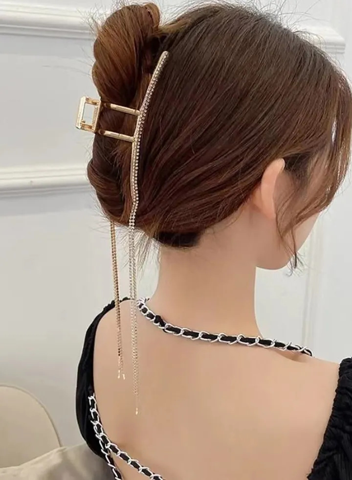 Embellished Drop Design Hair Claw