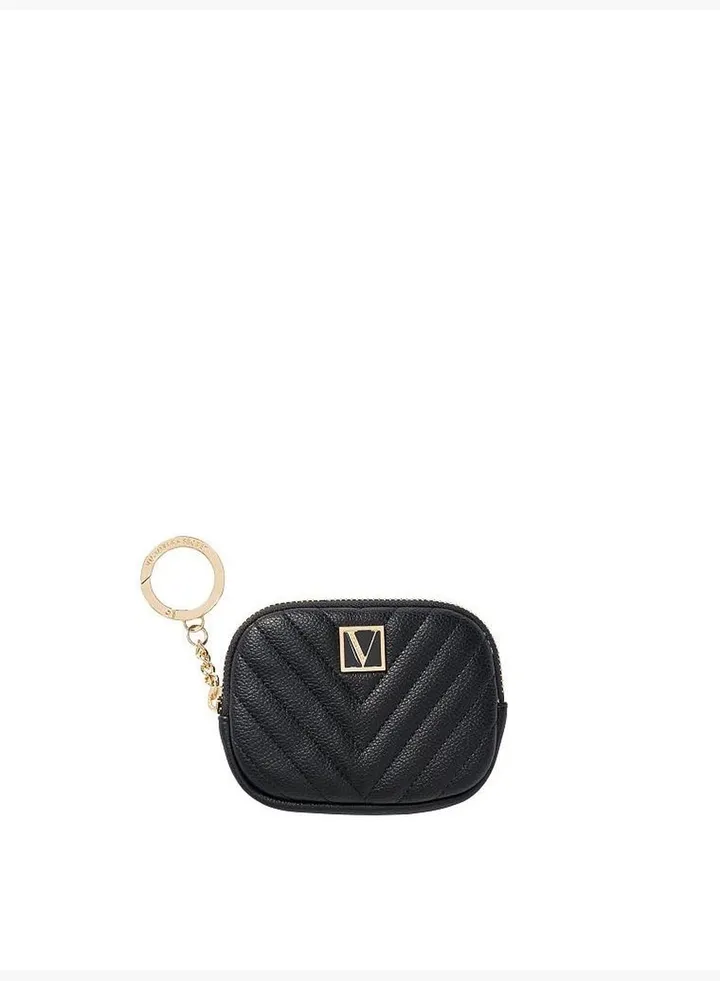 The Victoria Essential Pouch