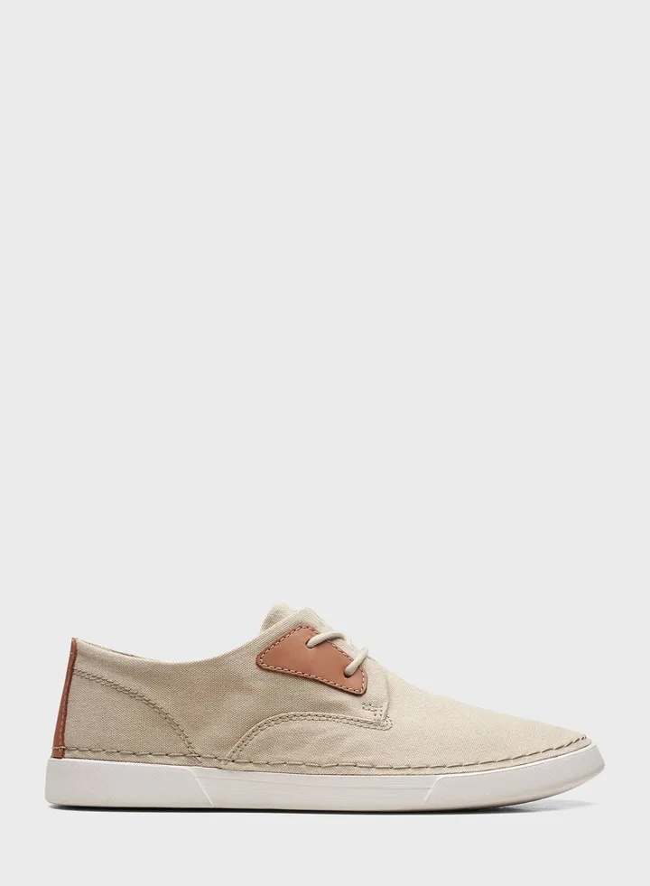 Casual Low Top Sneakers