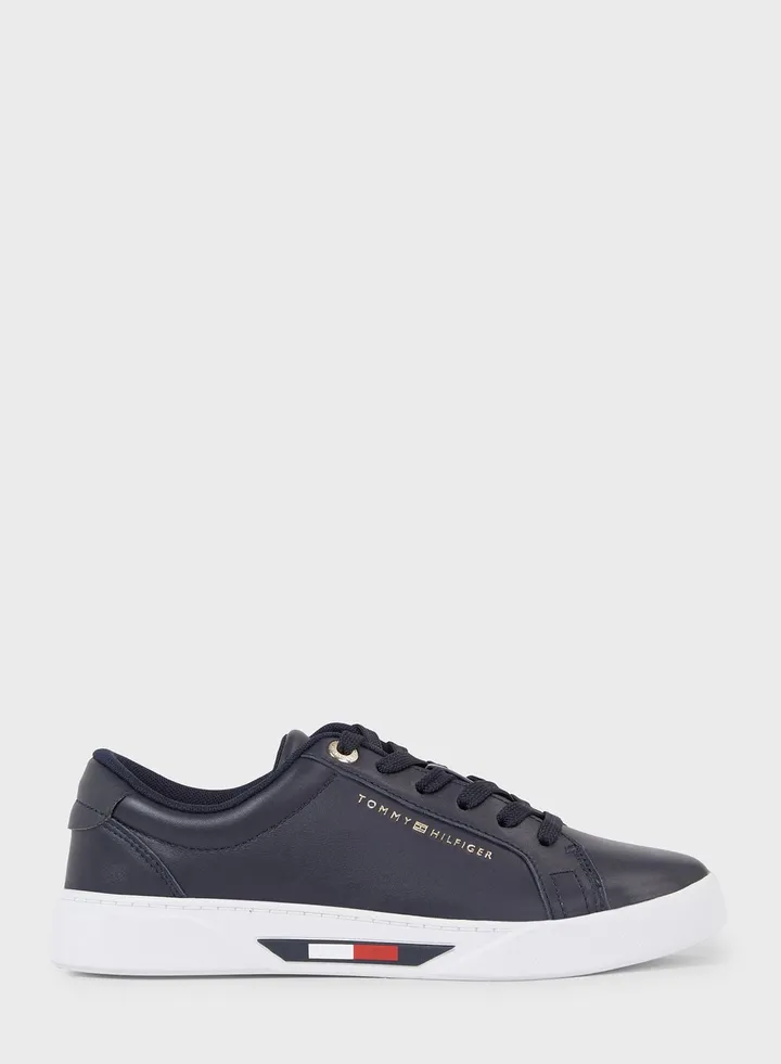 Global Stripes Low Top Sneakers
