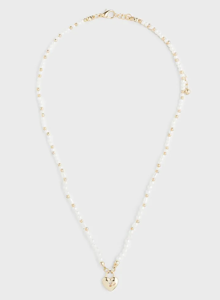 Beaded Pendant Necklace