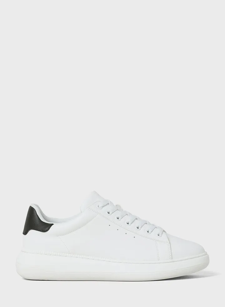 Casual Low Top Sneakers