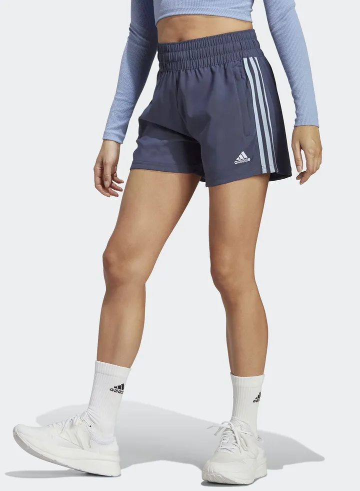 Tiro Shorts