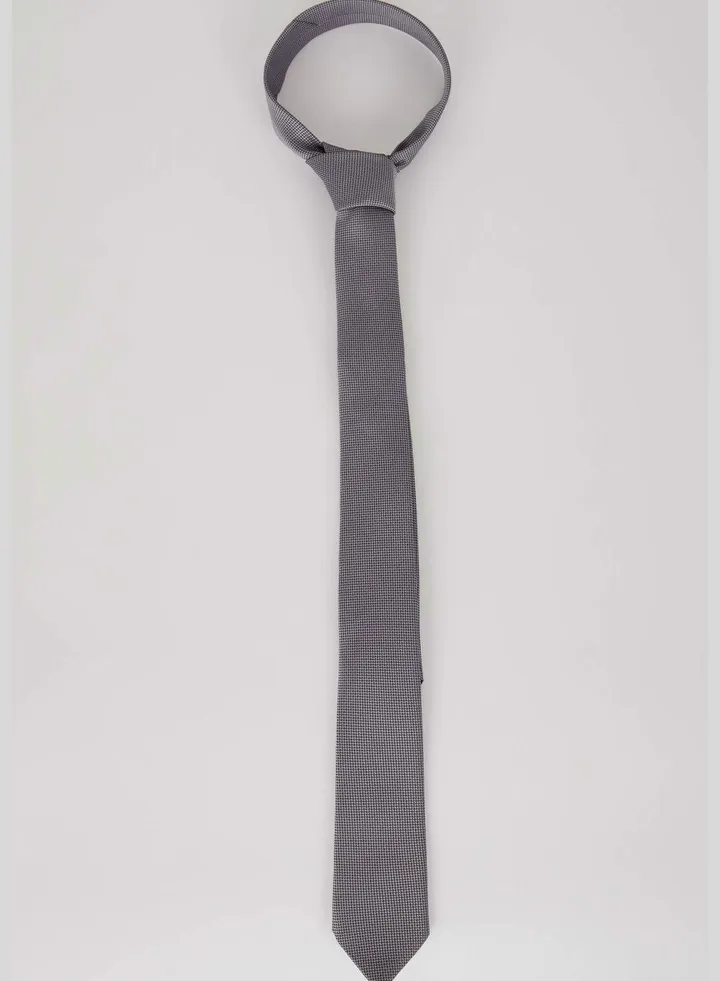 Man Casual Tie