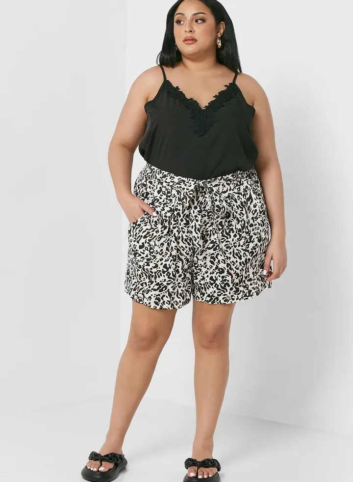Tie Detail Shorts