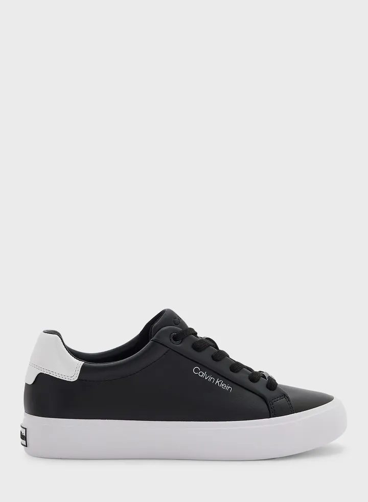 Retro Lace Up Low Top Sneakers