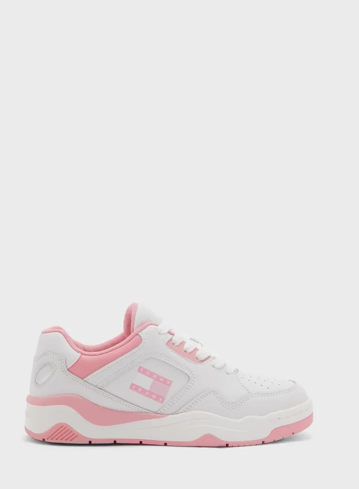 New Basket Low Top Sneakers
