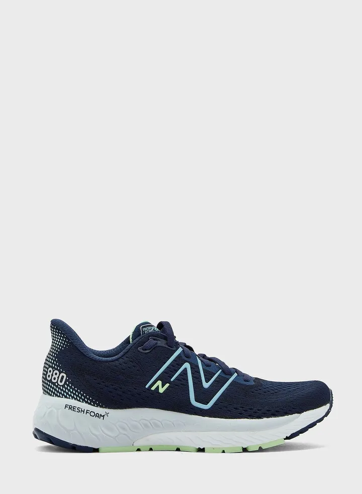 880 low top sneaker sneakers