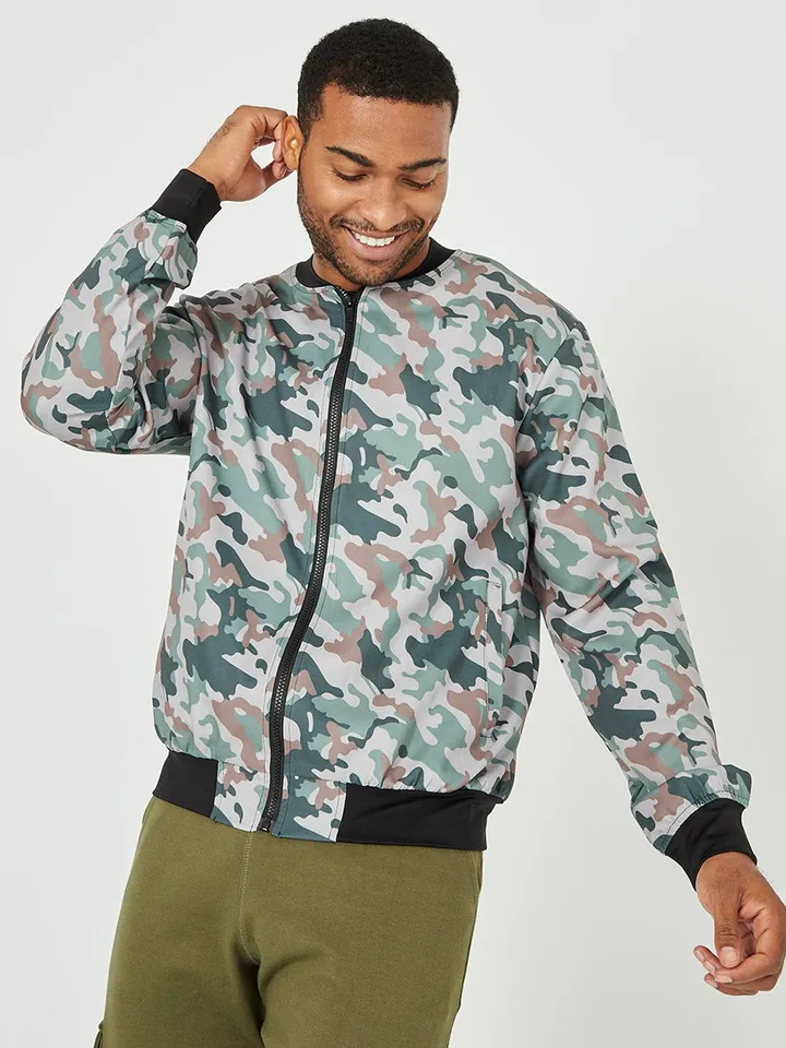 Camo Print Zip Closure Rib Detail Bomber Jacket