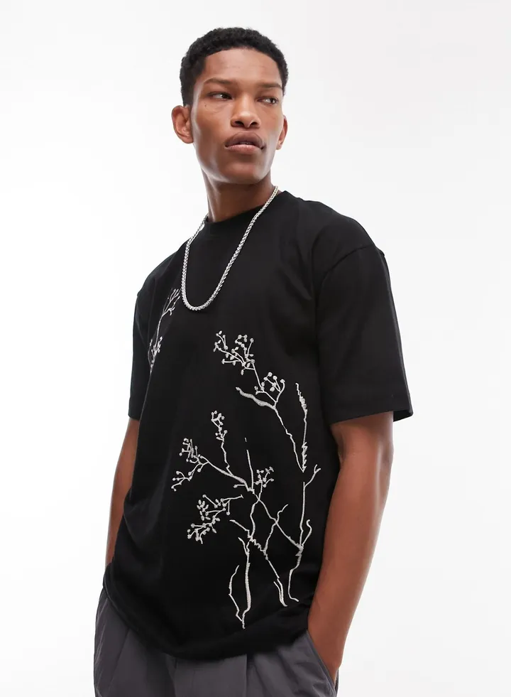 Embroidery Crew Neck T-Shirt