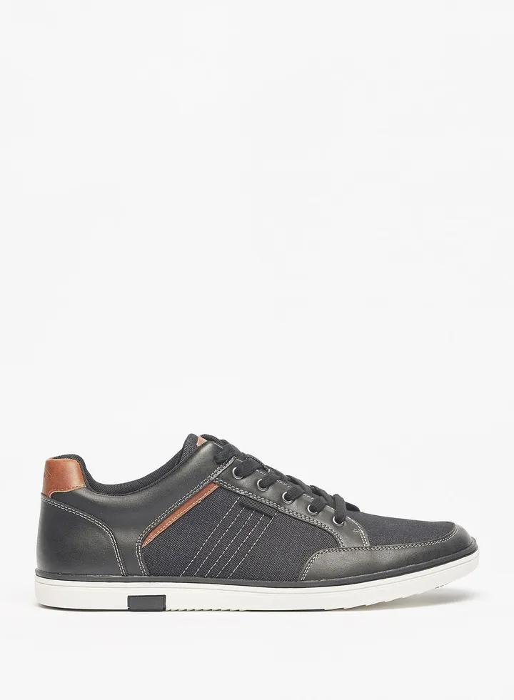 Casual Low Top Sneakers