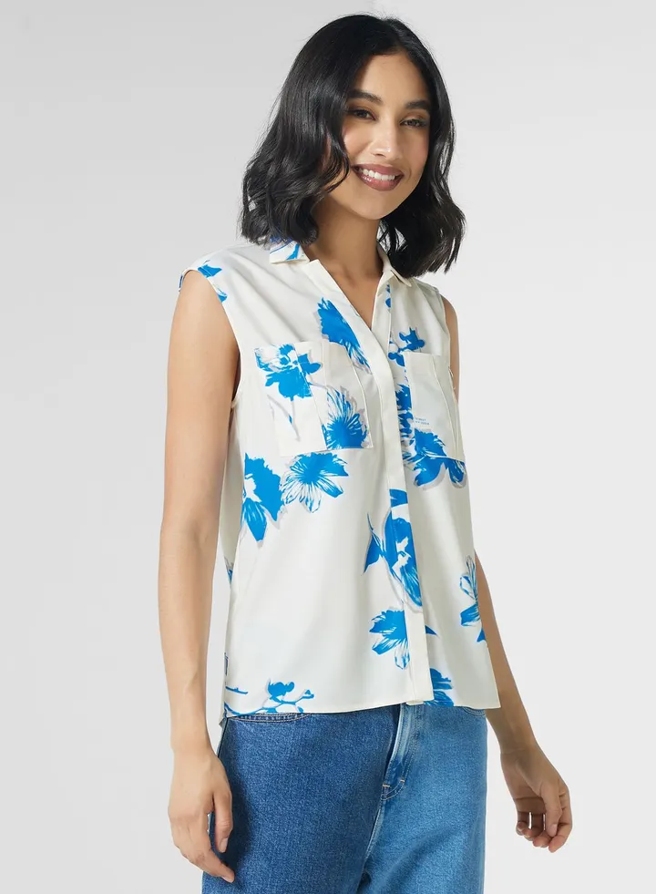 Printed Pocket Detail Top