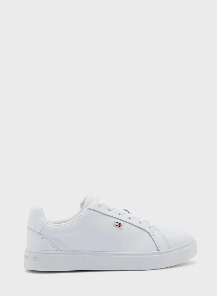 Flag Court Low Top Sneakers