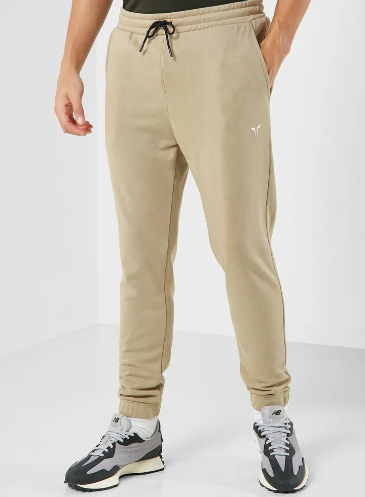 Essential Jogger Pants