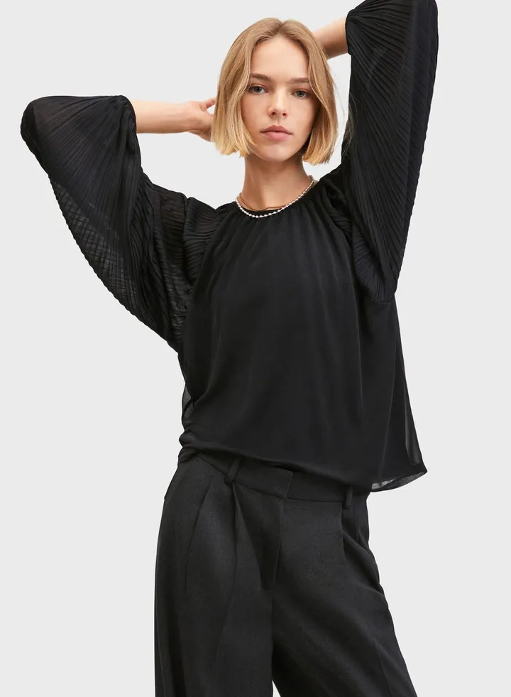 Balloon Sleeve Pleat Detail Top