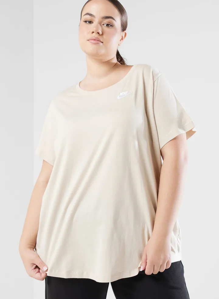 Essential Club T-Shirt