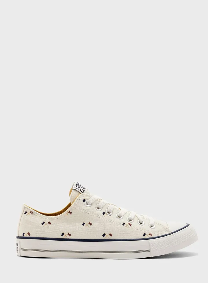 Chuck Taylor All Star