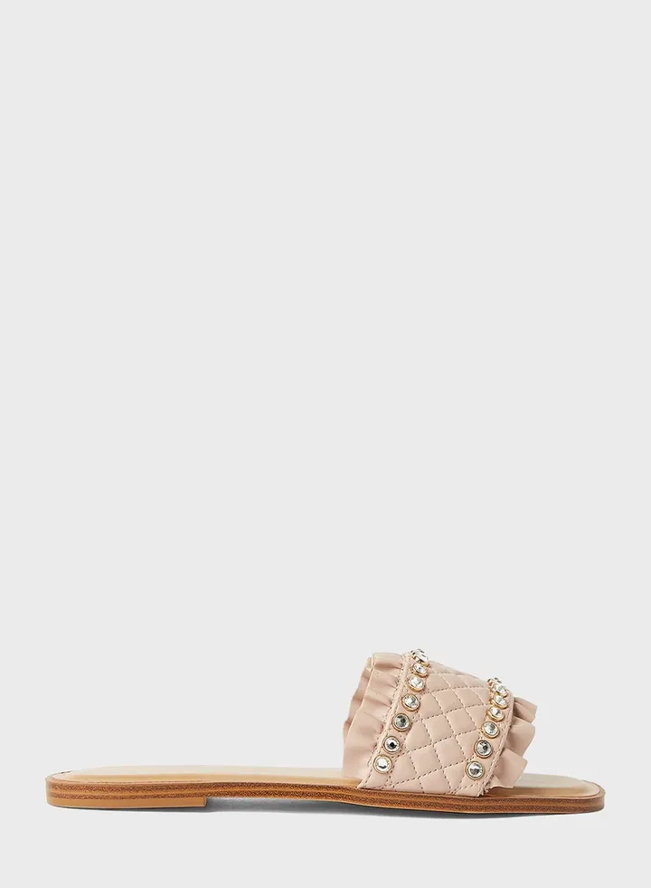 Arilith Flat Sandals