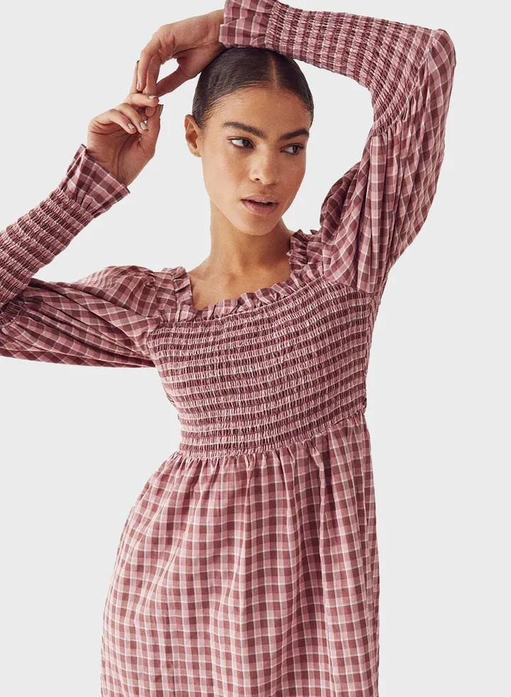 Checked Puff Sleeve Pleat Detail Dress