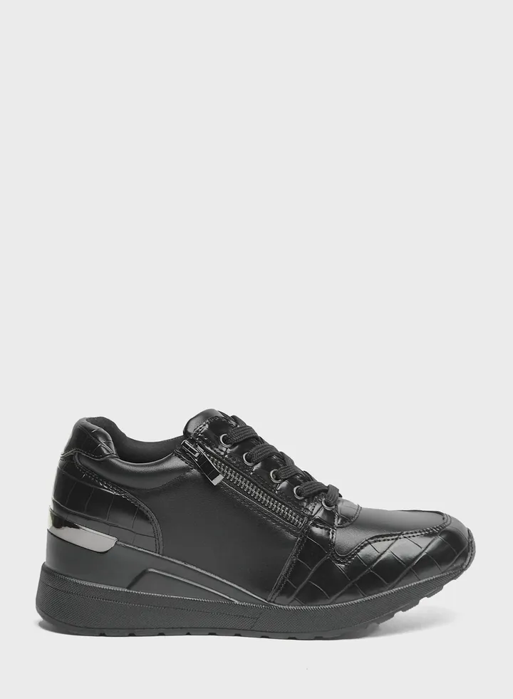 Lace Up Plain Low Top Sneakers