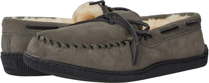 Minnetonka Sheepskin Hardsole Moc (Grey) Men's Slippers