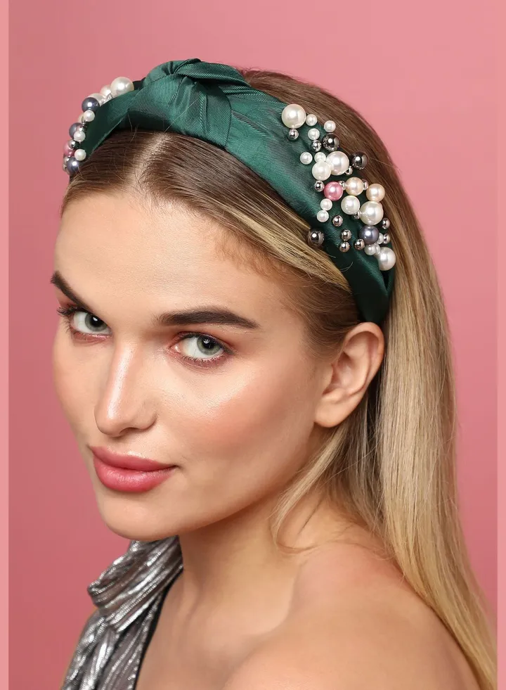 Trendy Pearls Western Wear Hair Band For Women