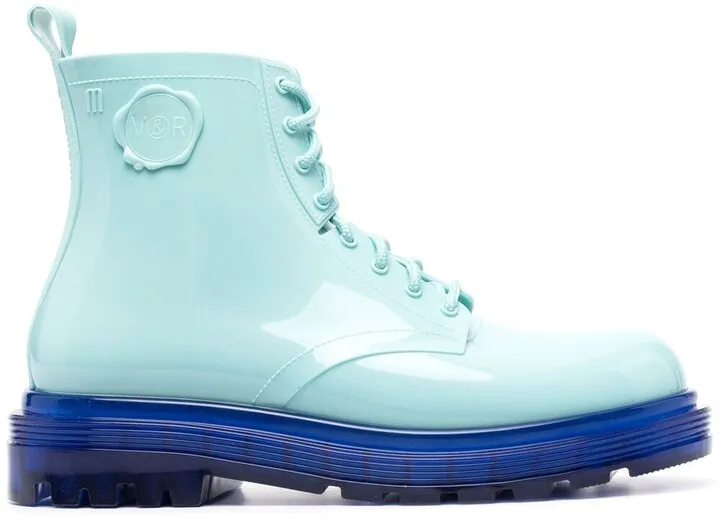 Coturno Couture boots
