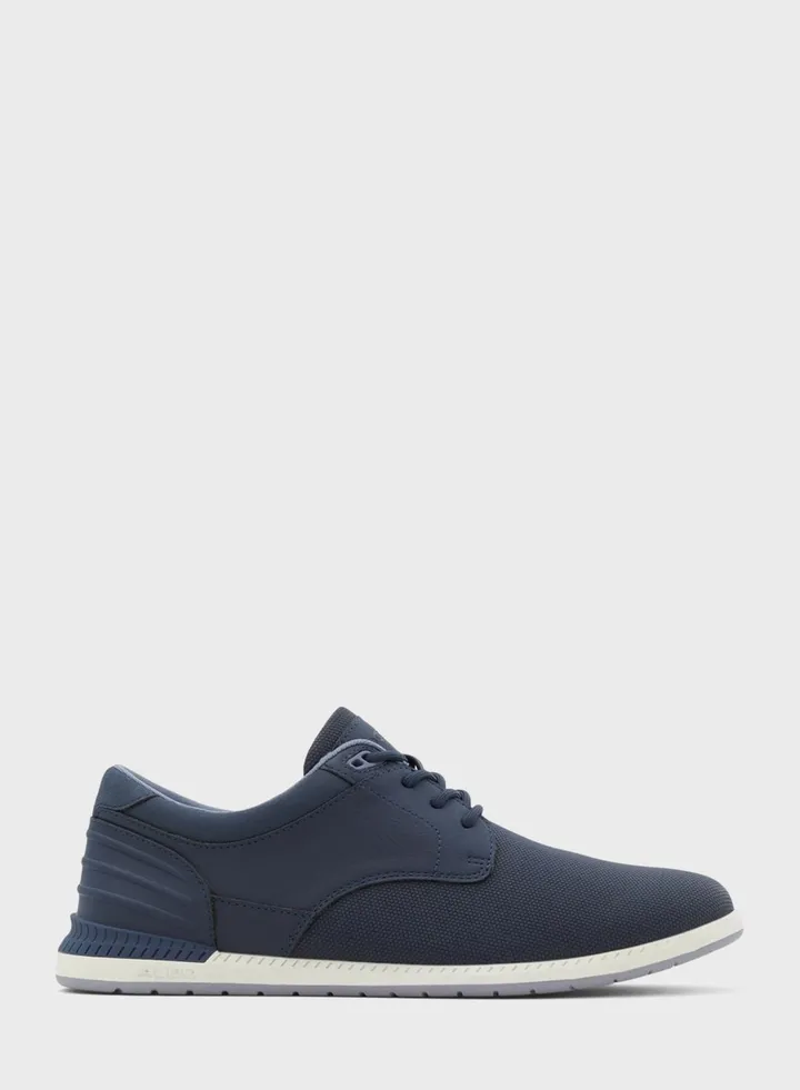 Dinbren Sneakers