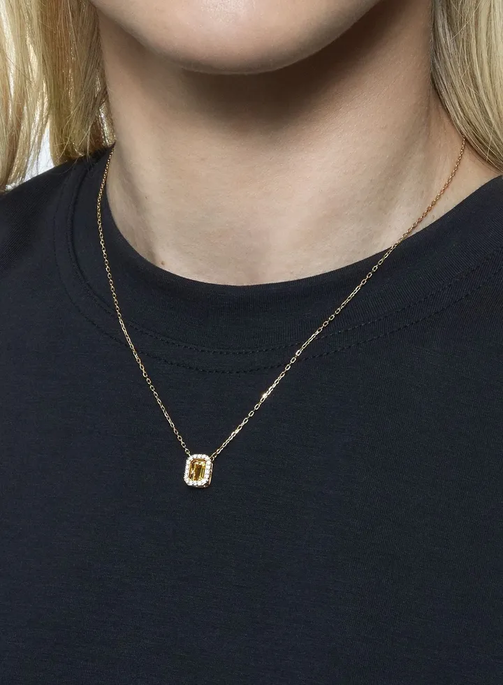 Millenia square necklace