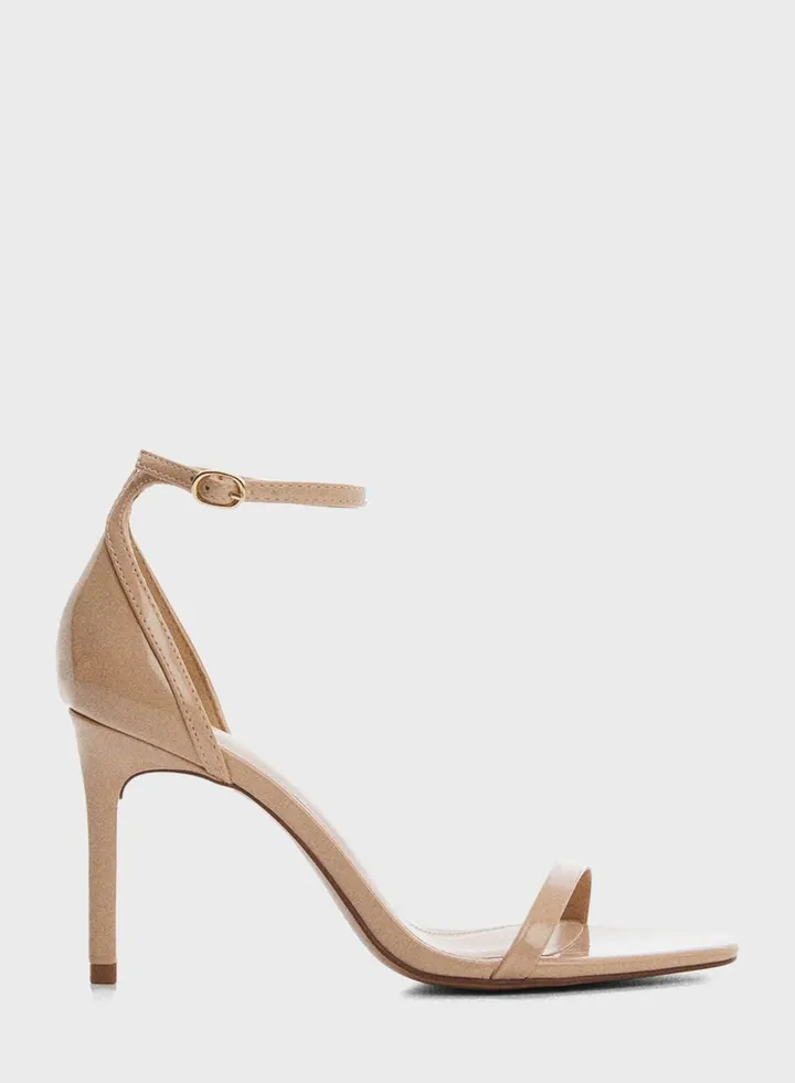 Aussien Sandals