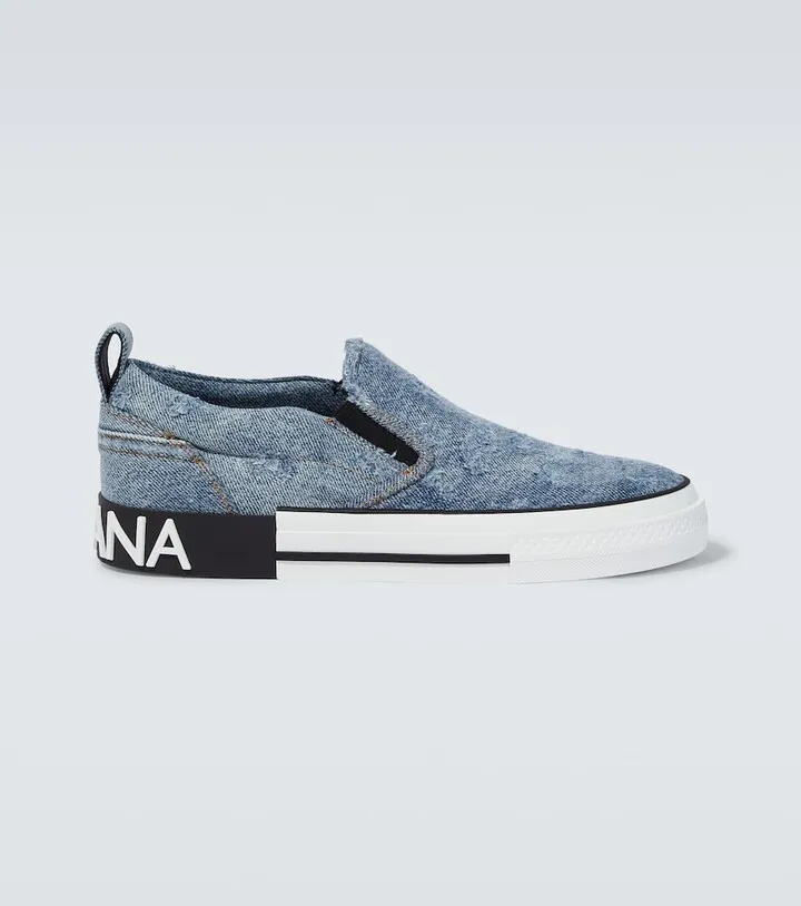 2.Zero denim slip-on sneakers