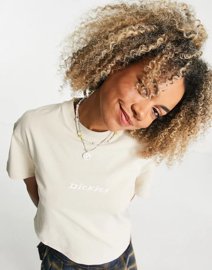 Dickies Loretto t-shirt in beige