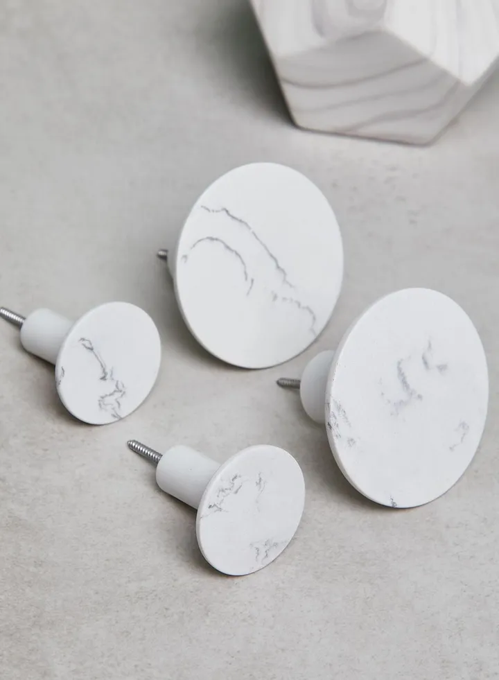 White Marble Look Hook Set